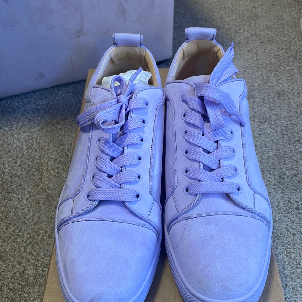 Men’s Louboutin Sneaker lavender